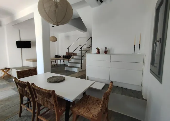 Tzitziki Piso Livadi